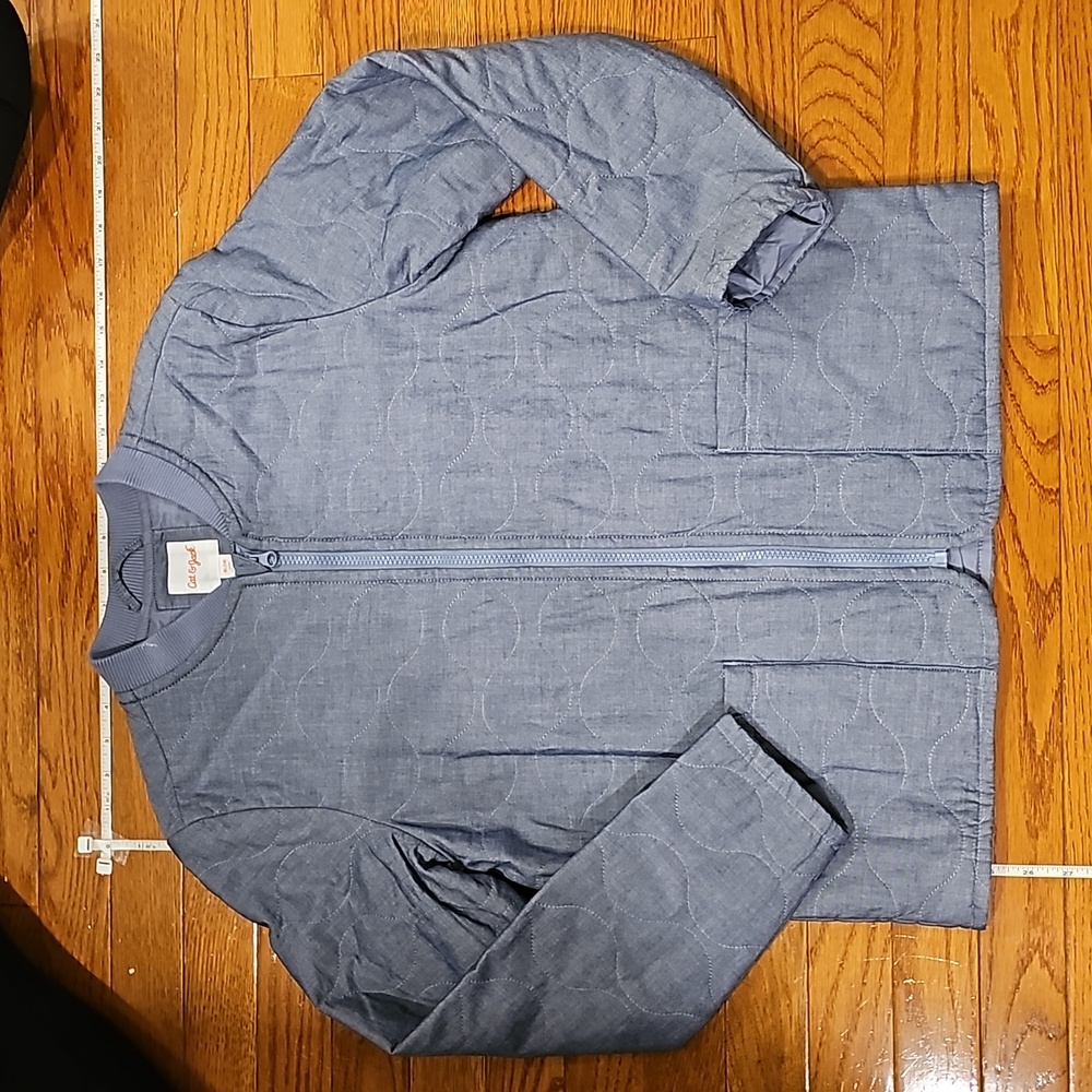 Quilted chambray light puffer jacket